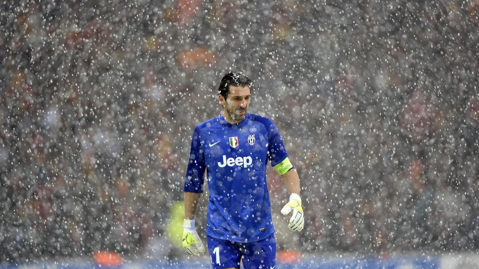 《王者荣耀“超级战队”激烈角逐,胜者为王!》