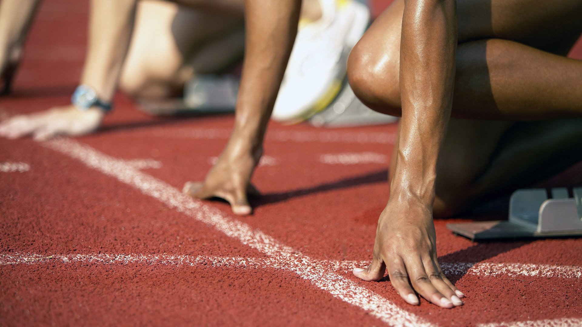 从街头少年到国家英雄的蜕变